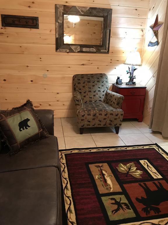 Downtown Gatlinburg Apartment Bagian luar foto